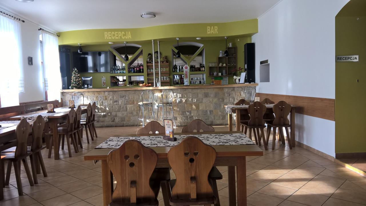 Gosciniec Solan Hotel Jeleniów Kültér fotó