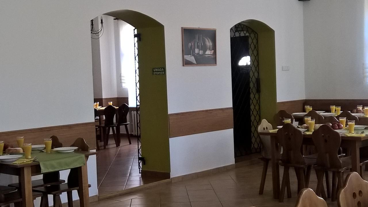 Gosciniec Solan Hotel Jeleniów Kültér fotó